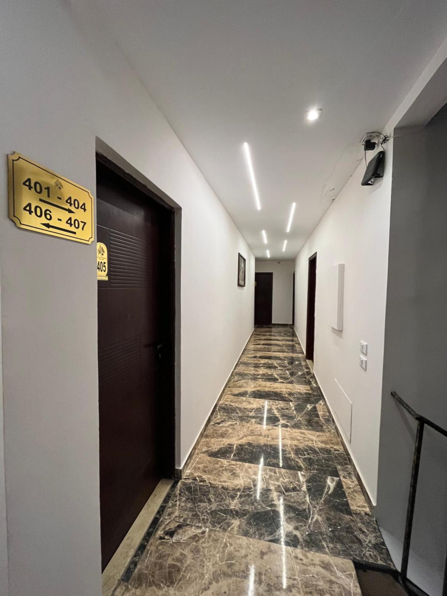 Shadow Pyramids Suites And Jacuzzi Kafret el-Gabal Exterior foto